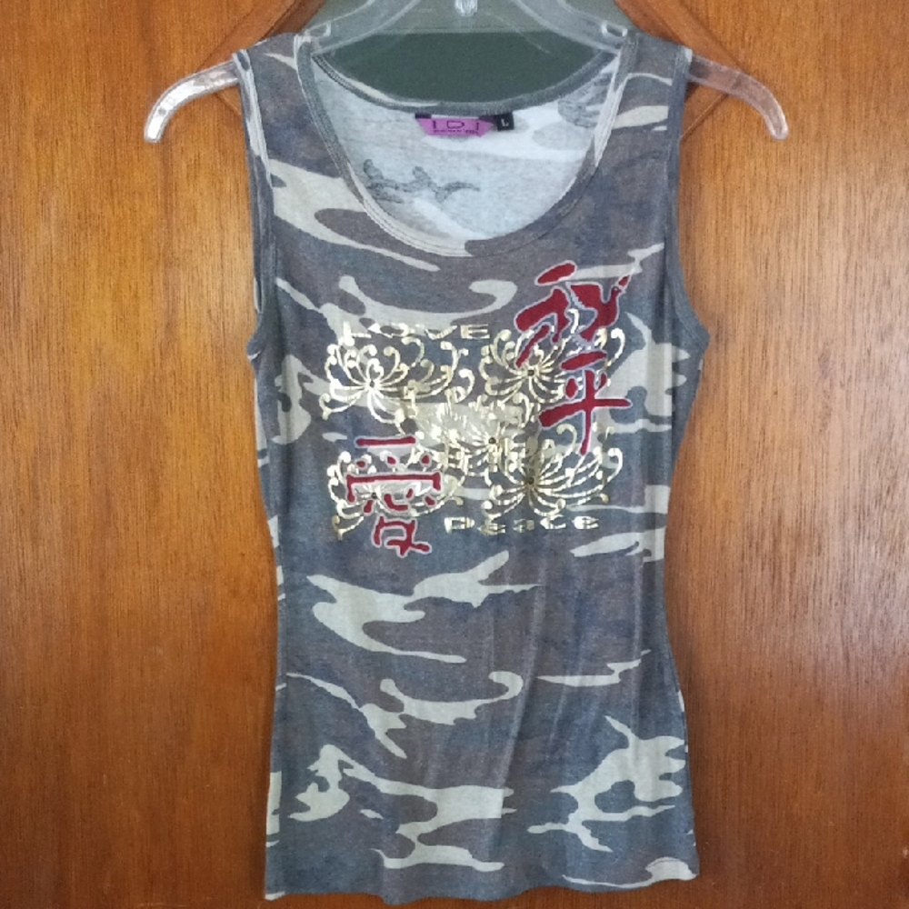 IDI By Mathew RN7E255 Green Camo Tank Top